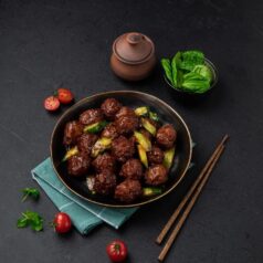 Жареные свиные шарики